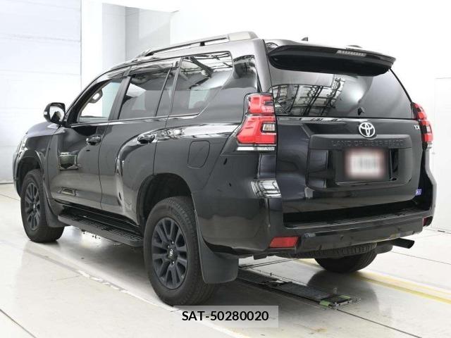 Toyota LAND CRUISER PRADO 2023 8906797-6