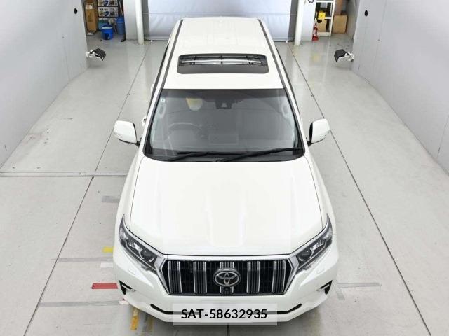 Toyota LAND CRUISER PRADO 2022 8906798-7