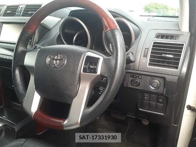 Toyota LAND CRUISER PRADO 2017 8906799-9