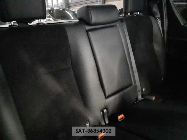 Toyota HILUX 2024 8682803-11