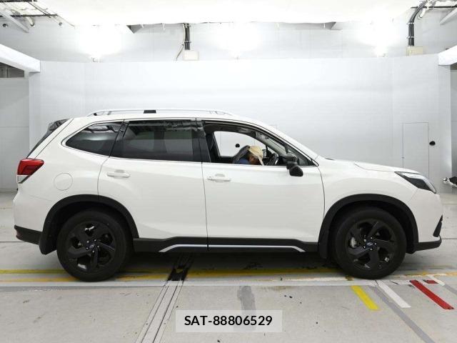 Subaru FORESTER 2023 8689463-3