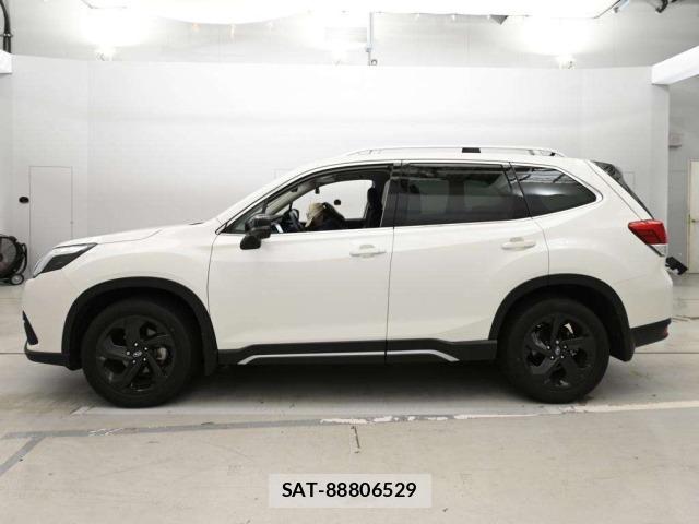Subaru FORESTER 2023 8689463-4