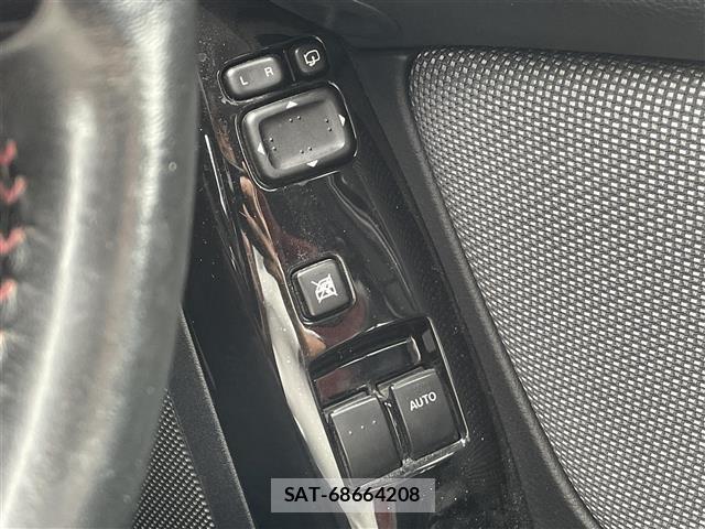 Mazda RX-8 2012 8839025-10