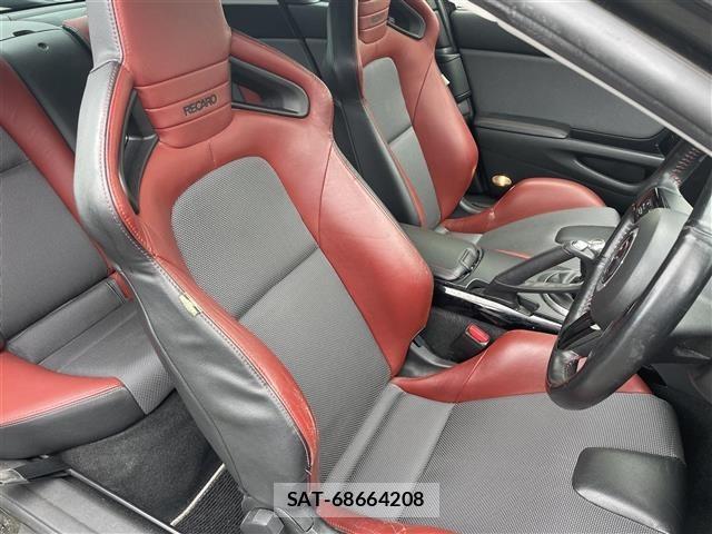 Mazda RX-8 2012 8839025-12