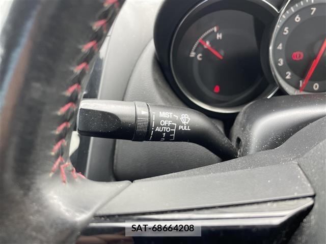 Mazda RX-8 2012 8839025-17