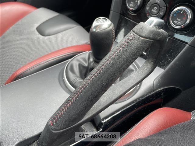 Mazda RX-8 2012 8839025-8