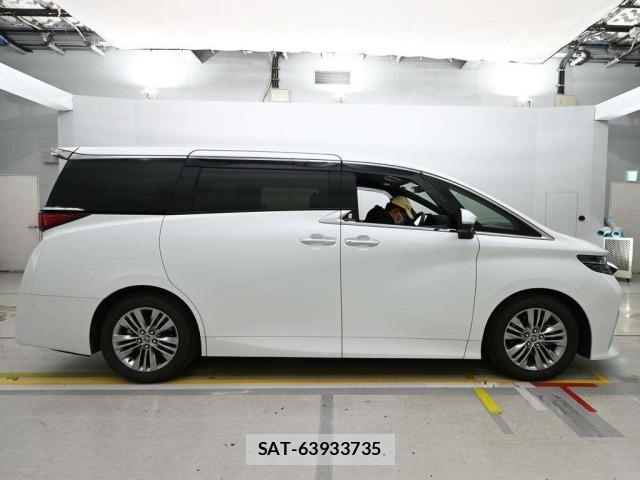Toyota ALPHARD 2025 8692183-3