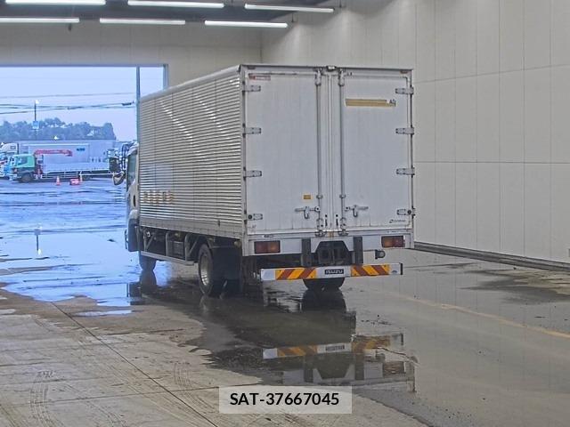 Isuzu FORWARD 2015 8823621-1