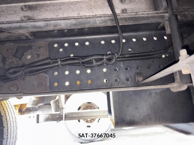 Isuzu FORWARD 2015 8823621-12