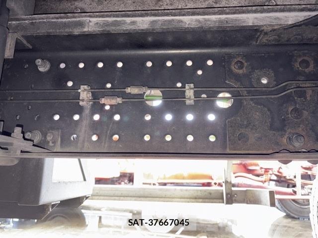 Isuzu FORWARD 2015 8823621-17