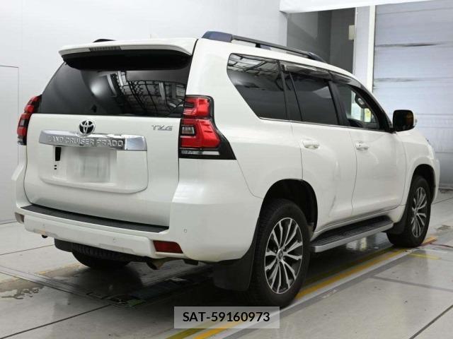 Toyota LAND CRUISER PRADO 2020 8906807-1