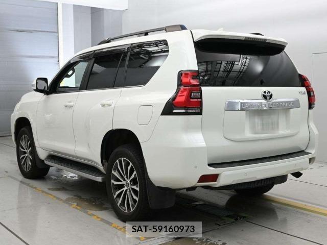 Toyota LAND CRUISER PRADO 2020 8906807-6