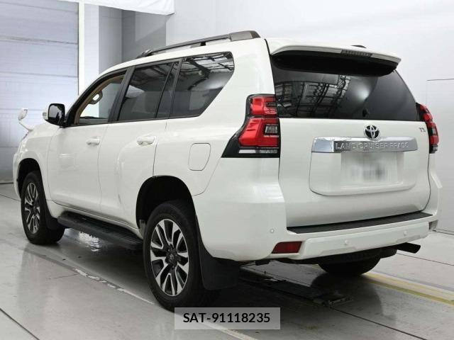 Toyota LAND CRUISER PRADO 2022 8906812-6