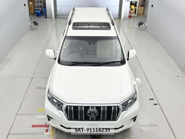Toyota LAND CRUISER PRADO 2022 8906812-7