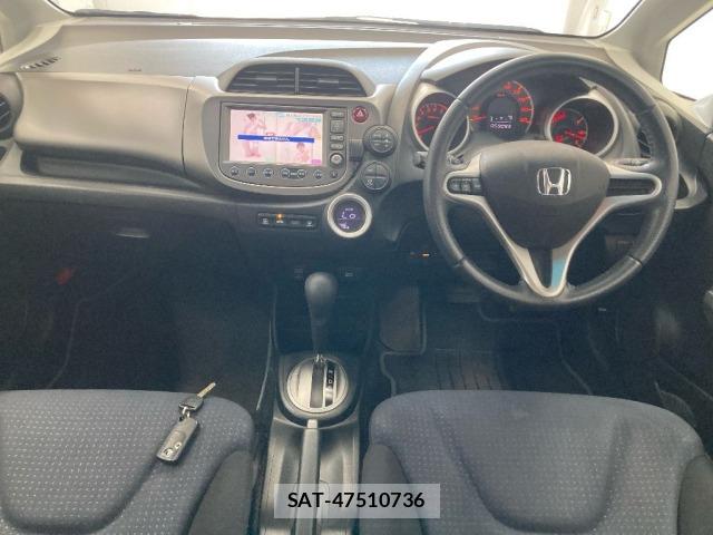 Honda FIT 2010 8862133-3