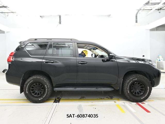 Toyota LAND CRUISER PRADO 2022 8906826-3