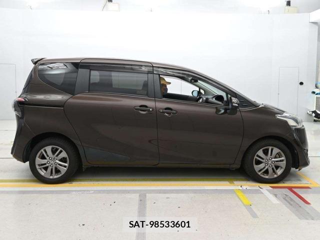 Toyota SIENTA 2017 8903081-3