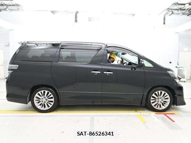 Toyota VELLFIRE 2014 8692750-3