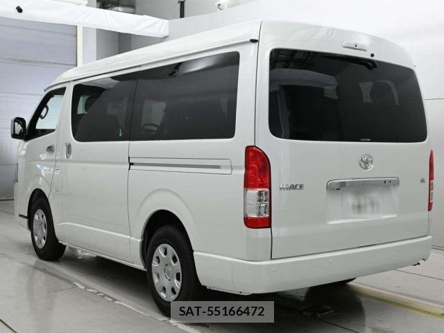 Toyota HIACE WAGON 2026 8825600-6