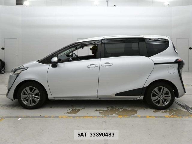 Toyota SIENTA 2018 8903082-4