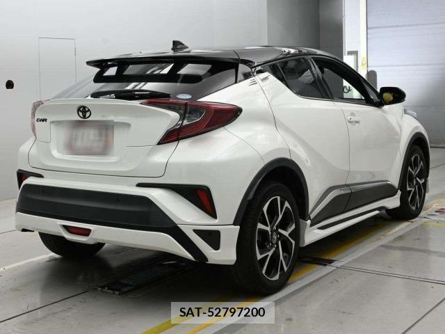 Toyota C-HR 2018 8862816-1