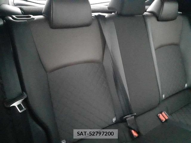 Toyota C-HR 2018 8862816-11