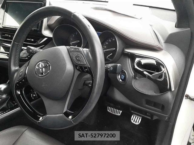 Toyota C-HR 2018 8862816-9