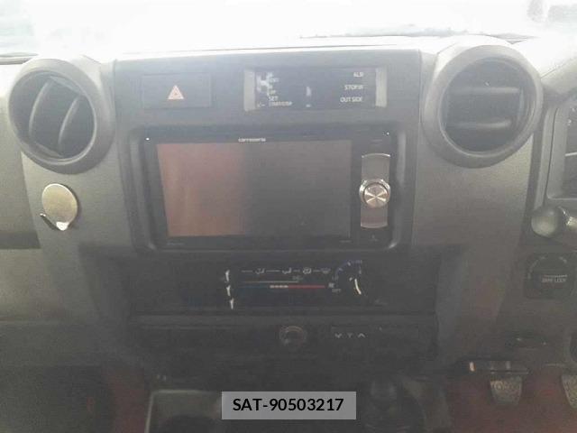 Toyota LAND CRUISER 2015 8860338-12