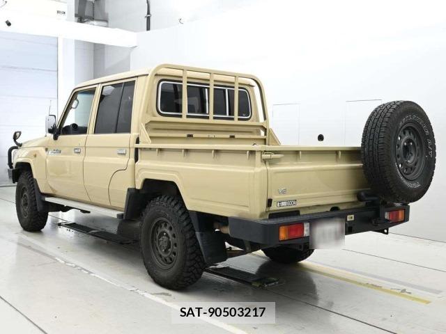 Toyota LAND CRUISER 2015 8860338-6