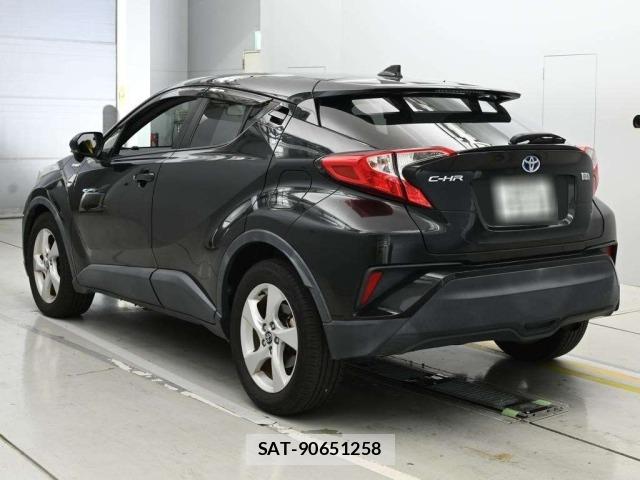 Toyota C-HR 2017 8684311-6