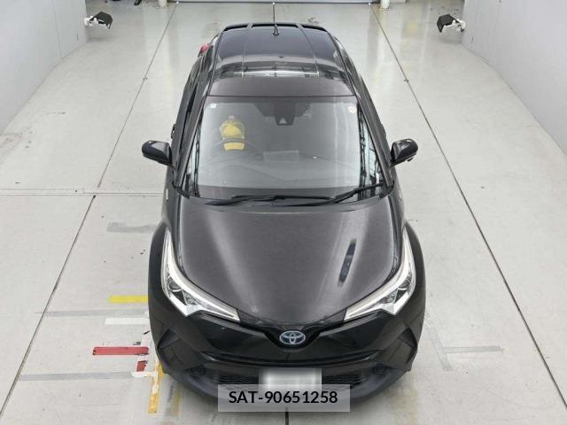 Toyota C-HR 2017 8684311-7