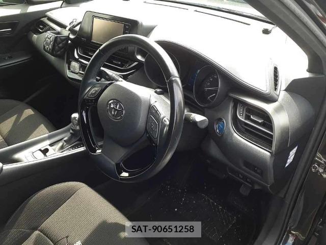 Toyota C-HR 2017 8684311-9