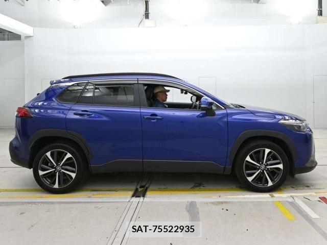 Toyota COROLLA CROSS 2022 8905941-3