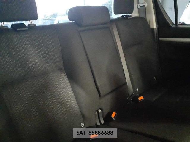 Toyota HILUX 2022 8822824-11