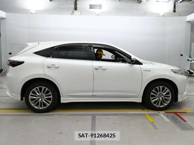 Toyota HARRIER 2018 8936056-3