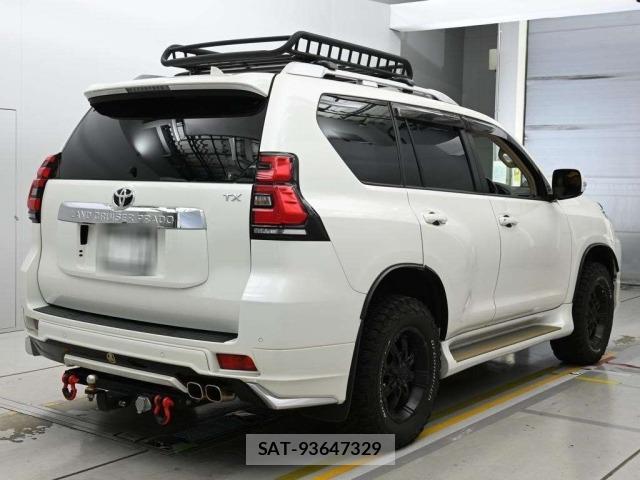 Toyota LAND CRUISER PRADO 2021 8906829-1