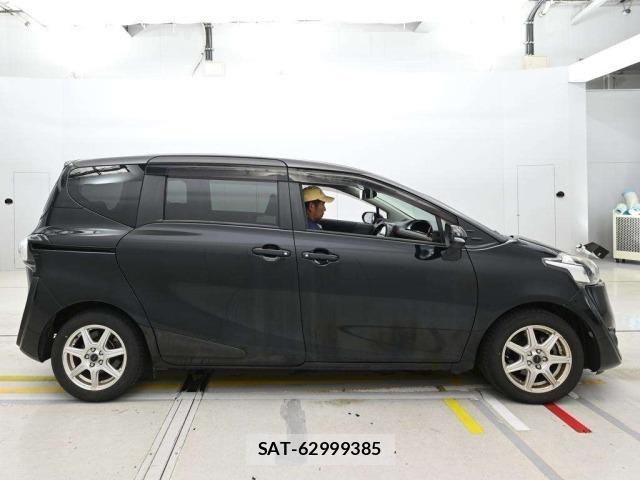 Toyota SIENTA 2015 8903099-3