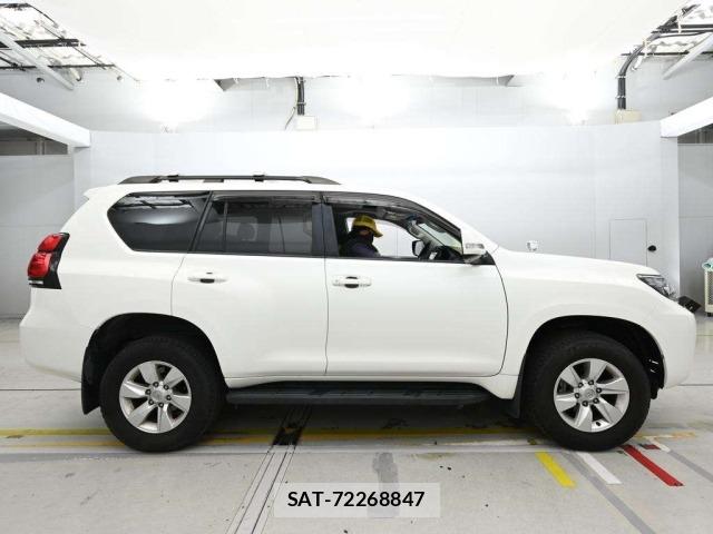 Toyota LAND CRUISER PRADO 2021 8692218-3