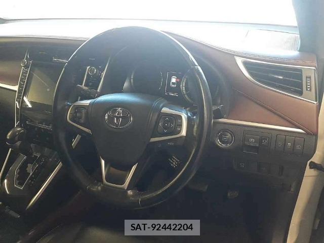 Toyota HARRIER 2018 8936066-9