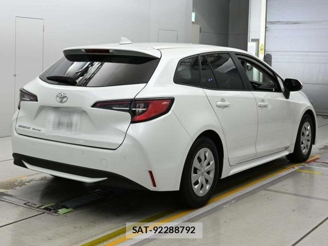 Toyota COROLLA TOURING 2024 8863310-1
