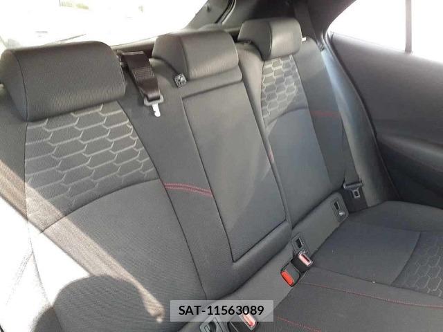 Toyota COROLLA SPORT 2019 8688528-11