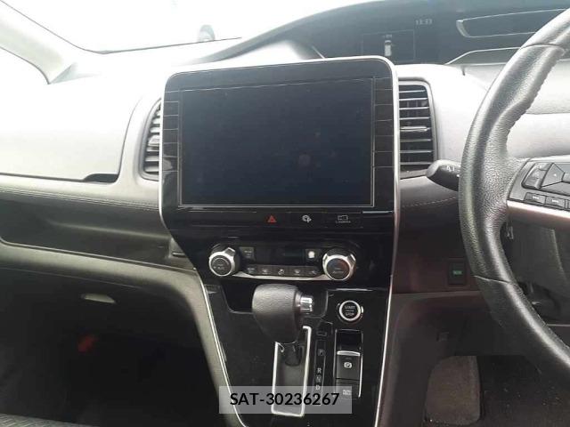 Nissan SERENA 2019 8921304-12
