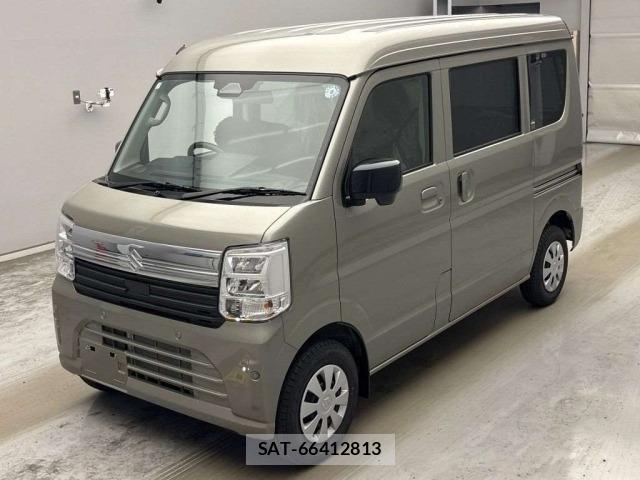 Suzuki EVERY 2026 8679618-0