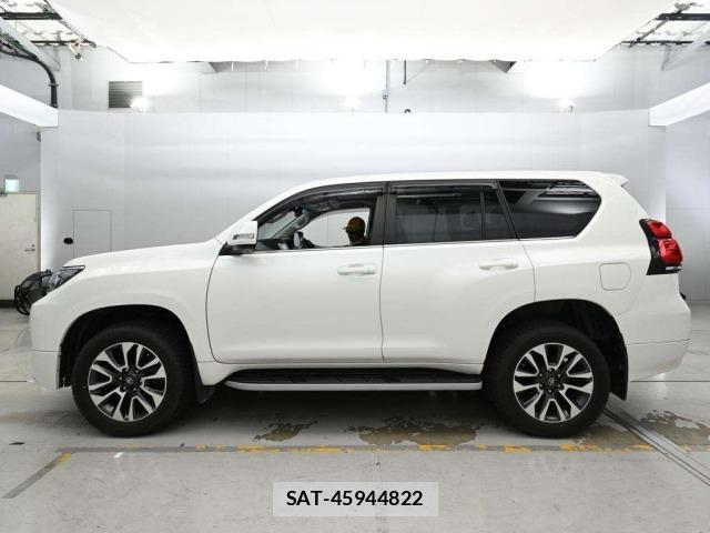 Toyota LAND CRUISER PRADO 2022 8906830-4