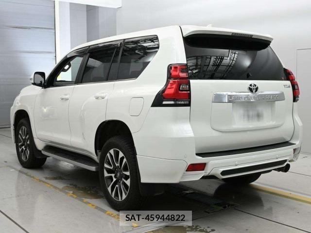 Toyota LAND CRUISER PRADO 2022 8906830-6