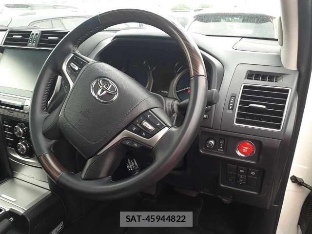 Toyota LAND CRUISER PRADO 2022 8906830-9