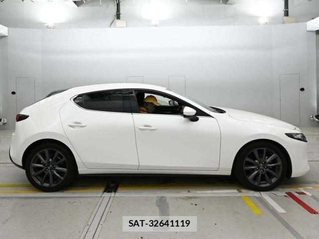 Mazda MAZDA3 2021 8689922-3