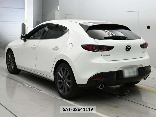 Mazda MAZDA3 2021 8689922-6