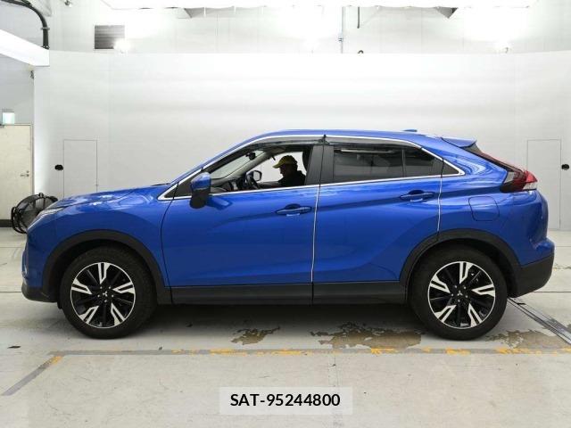 Mitsubishi ECLIPSE CROSS 2021 8679184-4