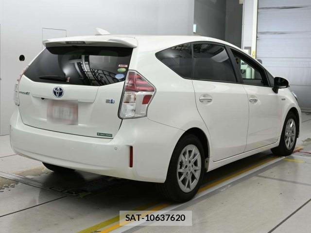 Toyota PRIUS 2017 8680698-1